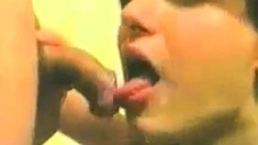 Pretty Boys Cum In Mouth And Kiss