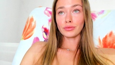 Horny Webcam Babe Solo Masturbation