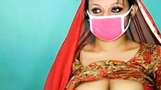 tamil bitc show boobs up her shalwar 432
